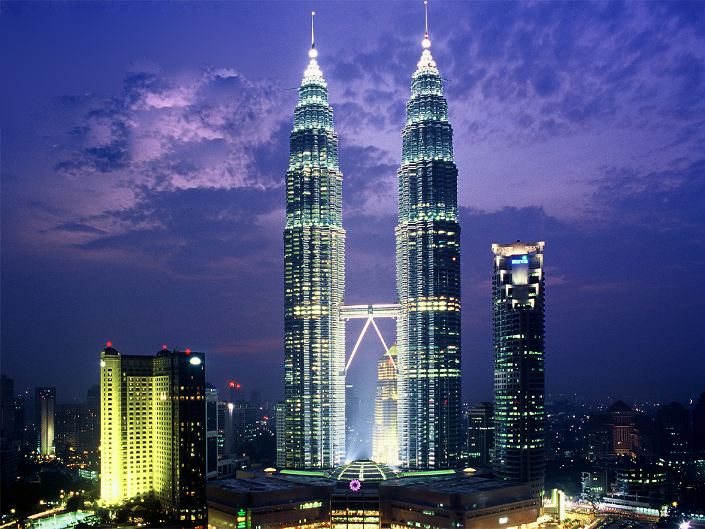  tháp đôi Petronas-1